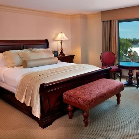 Embassy Suites By Hilton Sacramento Riverfront Promenade Esterno foto