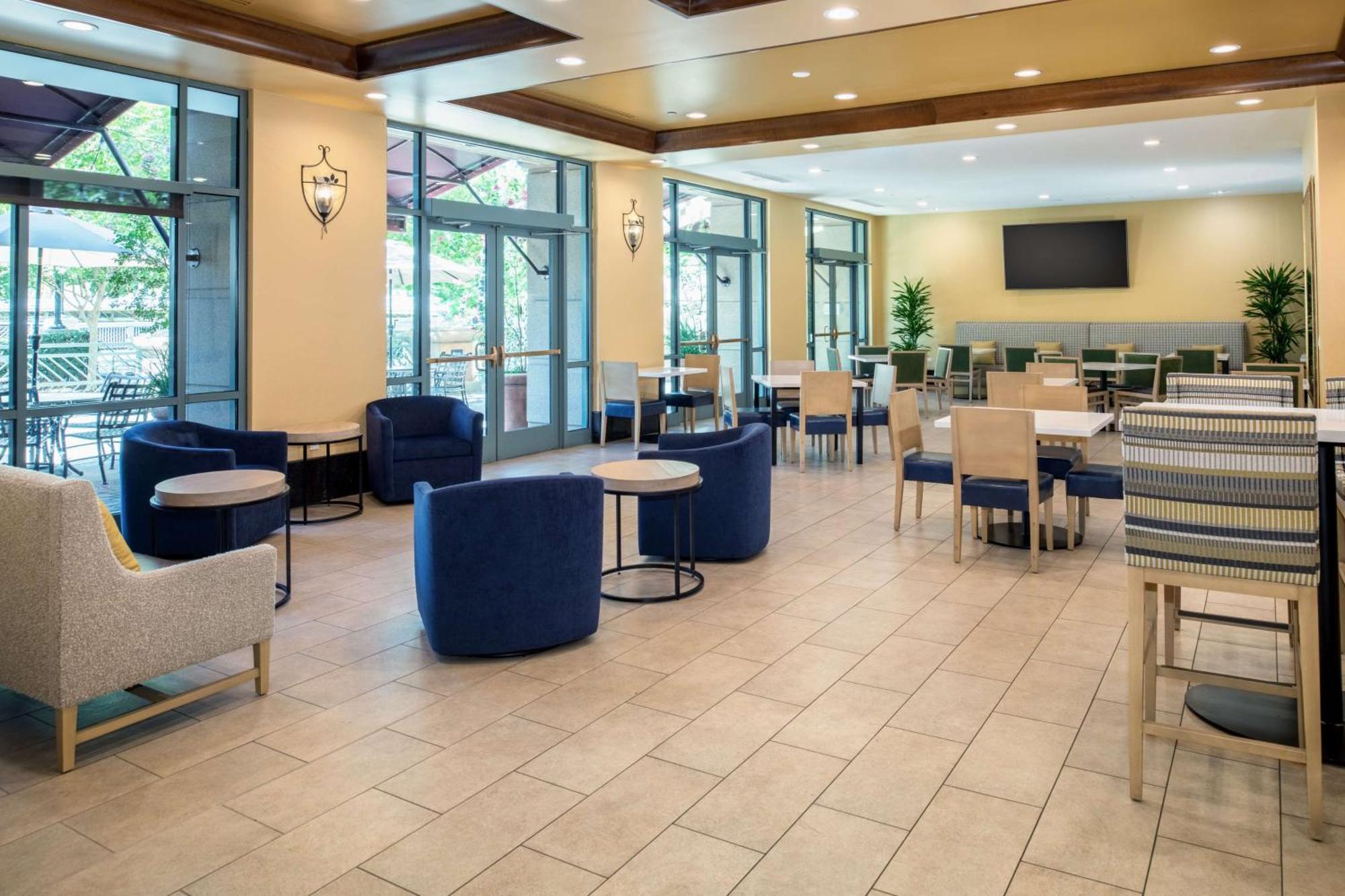 Embassy By Hilton Riverfront Promenade 4* Sacramento